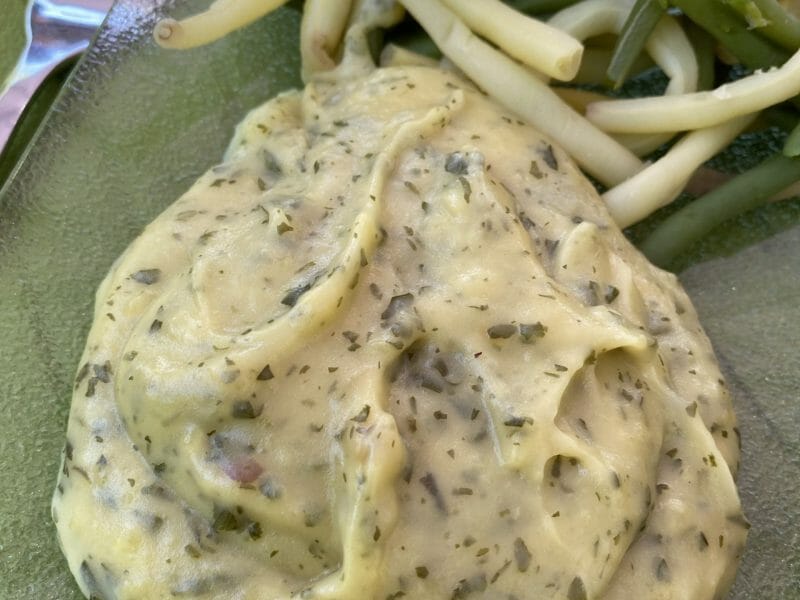 Cliquez pour zoomer ! Purée de pommes de terre à l’ail des ours Thermomix par Didou68