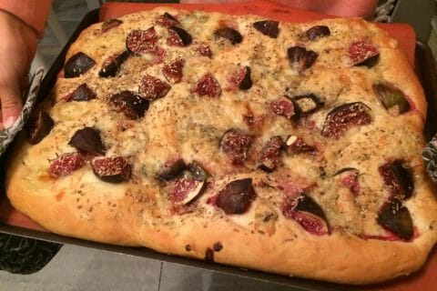 Cliquez pour zoomer ! Focaccia aux figues et gorgonzola Thermomix par Didou68