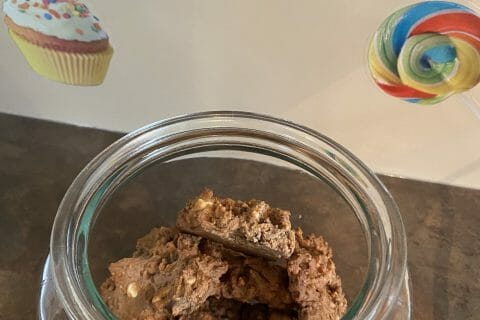 Cliquez pour zoomer ! Cookies aux 3 chocolats et noisettes Thermomix par Didou68