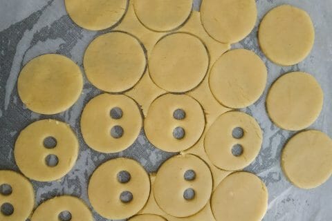 Cliquez pour zoomer ! Sablés à la confiture Thermomix par Lu0169