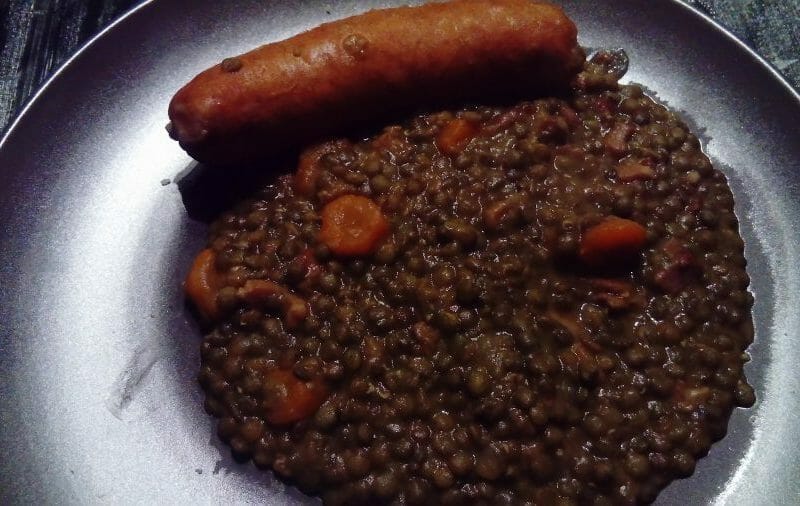 Cliquez pour zoomer ! Lentilles et ses saucisses Thermomix par irisbleu