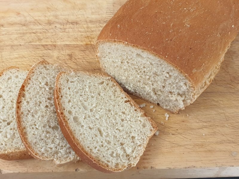 Cliquez pour zoomer ! Pain aux flocons d’avoine et au miel Thermomix par Akwell