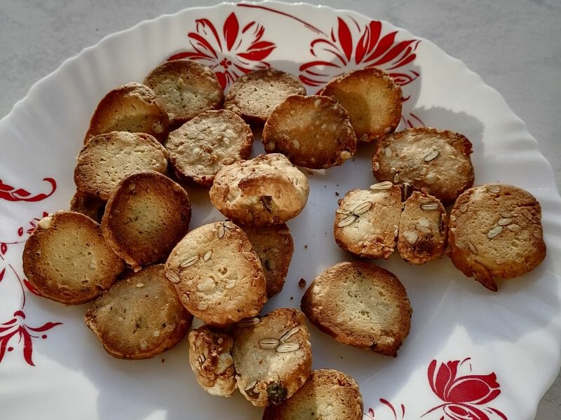 Cliquez pour zoomer ! Biscuits apéritif crème et oignon Thermomix par minielulu