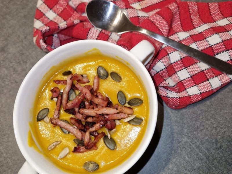 Cliquez pour zoomer ! Velouté de lentilles corail Thermomix par Alex Conseillère Guy Demarle