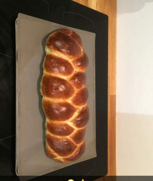 Cliquez pour zoomer ! Brioche tressée à la mie filante Thermomix par Laura_36