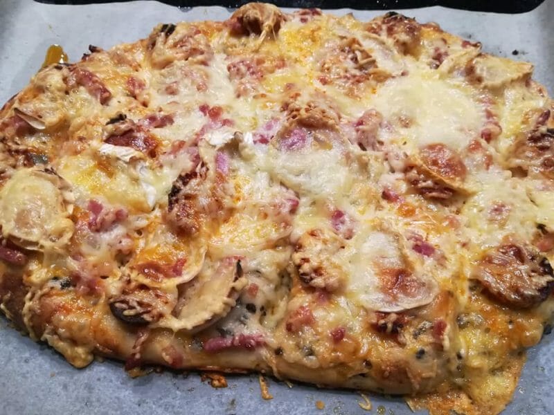 Cliquez pour zoomer ! Fougasse chèvre et lardons Thermomix par Vero9599