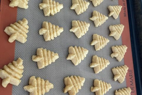 Cliquez pour zoomer ! Sablés à la presse à biscuits Thermomix par Elise_7