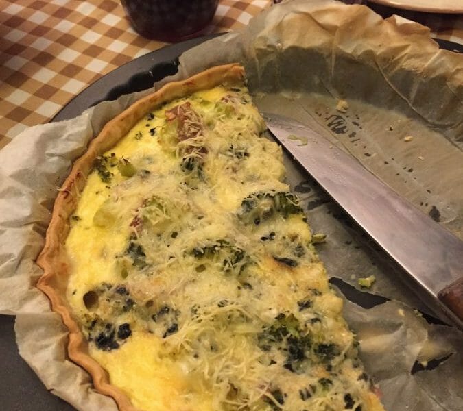Cliquez pour zoomer ! Tarte aux brocolis et roquefort Thermomix par Loutteuh