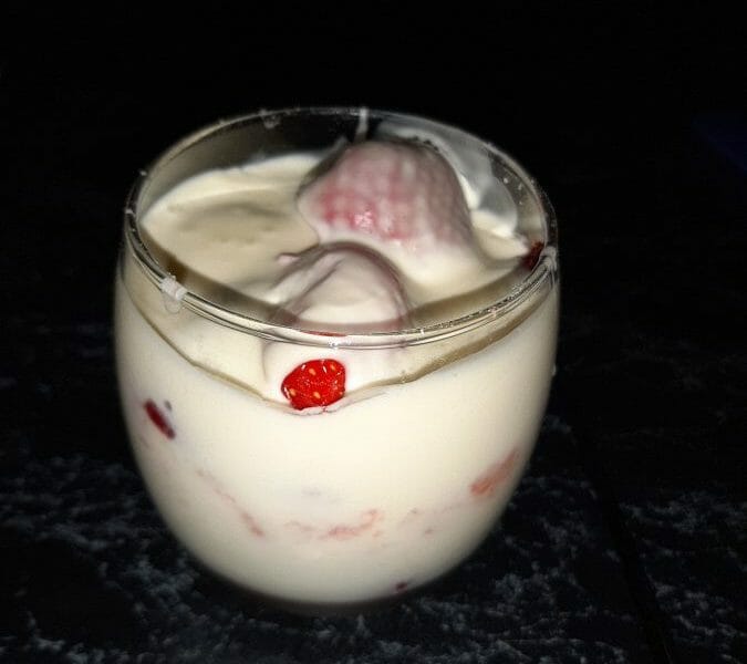 Cliquez pour zoomer ! Délices fraises et chocolat blanc Thermomix par lolo07340