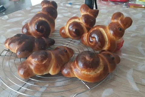 Cliquez pour zoomer ! Brioches lapin de Pâques Thermomix par Nenete01