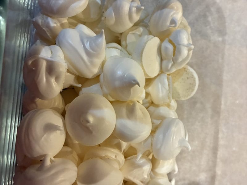 Cliquez pour zoomer ! Meringues Thermomix par laurence_chris