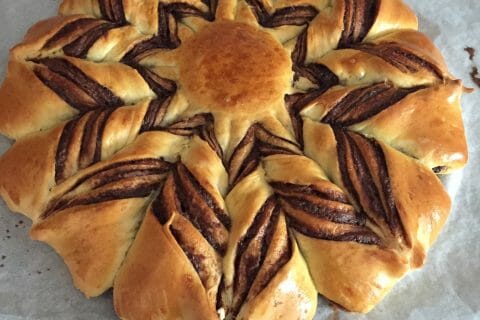 Cliquez pour zoomer ! Brioche étoilée au Nutella Thermomix par krisorka