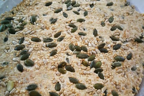Cliquez pour zoomer ! Crackers salés à l’emmental et aux graines Thermomix par Linda68580
