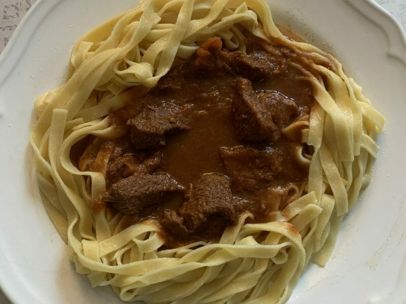 Cliquez pour zoomer ! Goulash de boeuf Thermomix par nathalie55