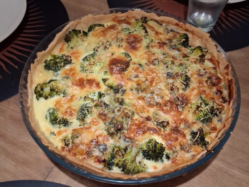 Cliquez pour zoomer ! Tarte aux brocolis et roquefort Thermomix par Renoux&Vn1