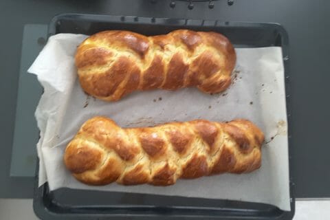 Cliquez pour zoomer ! Brioche tressée à la mie filante au Thermomix