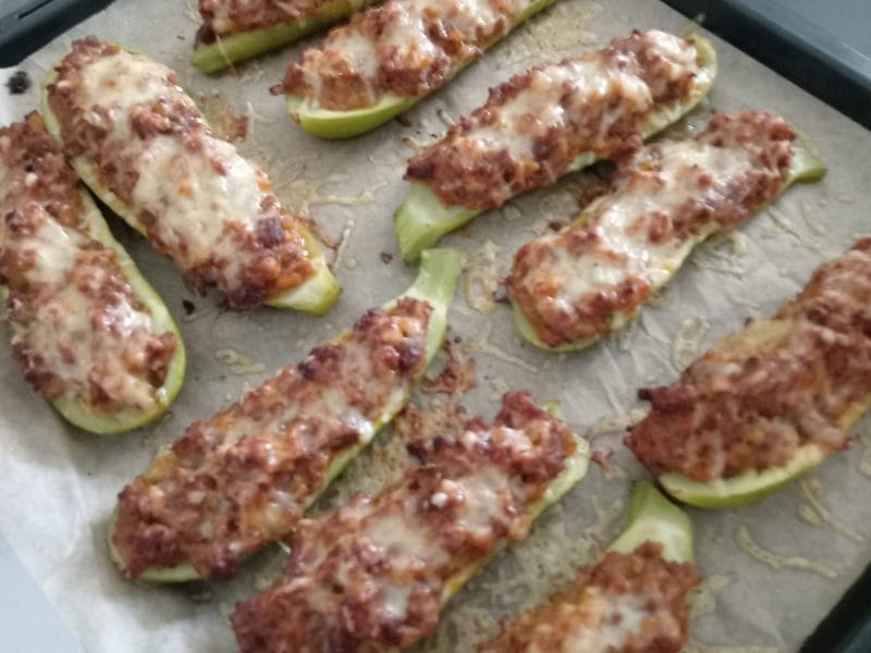 Cliquez pour zoomer ! Courgettes farcies à la viande hachée Thermomix par batibeuil