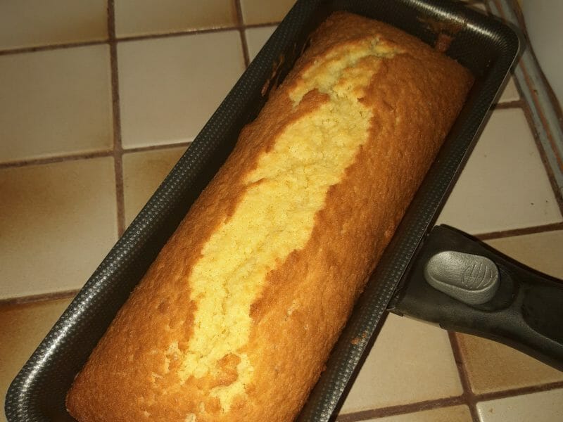 Cliquez pour zoomer ! Cake à la noix de coco Thermomix par Cecile_12