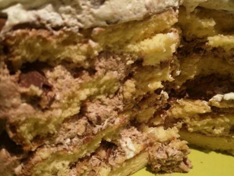 Cliquez pour zoomer ! Layer cake Kinder Bueno Thermomix par cookelo