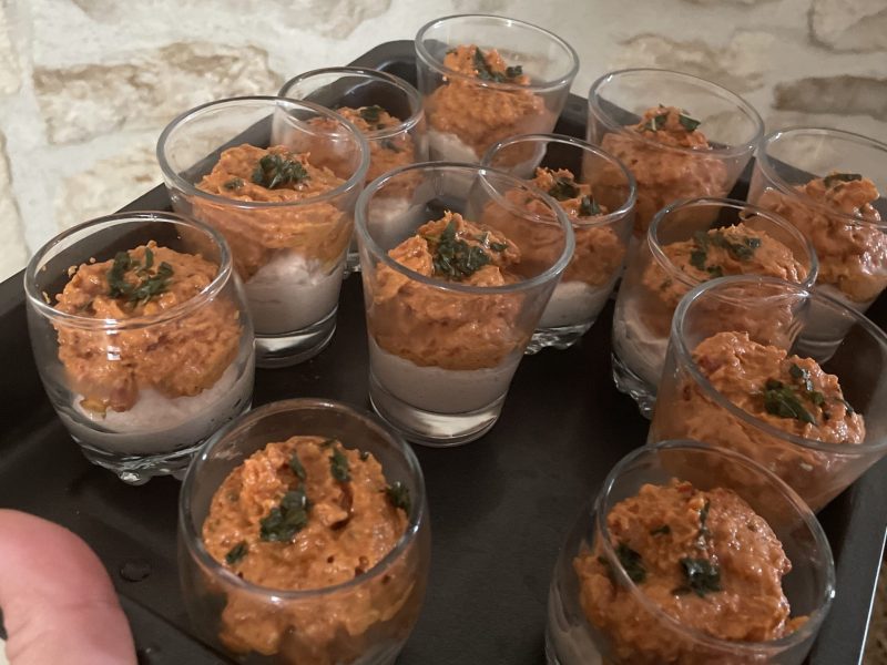 Cliquez pour zoomer ! Verrines mousse de jambon et pesto de tomates confites Thermomix par sonitm6
