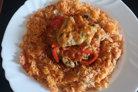 Cliquez pour zoomer ! Poulet sauce poivron-tomate, riz et ses légumes Thermomix par au88