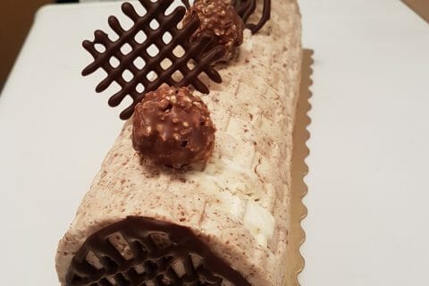 Cliquez pour zoomer ! Bûche Ferrero Rocher au Thermomix