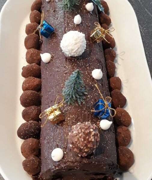 Cliquez pour zoomer ! Bûche Ferrero Rocher Thermomix par Lucie_07000