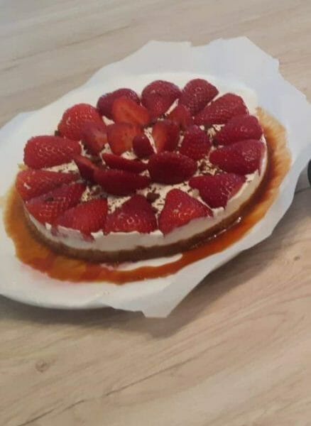 Cliquez pour zoomer ! Tarte aux fraises sans cuisson Thermomix par Kryssou