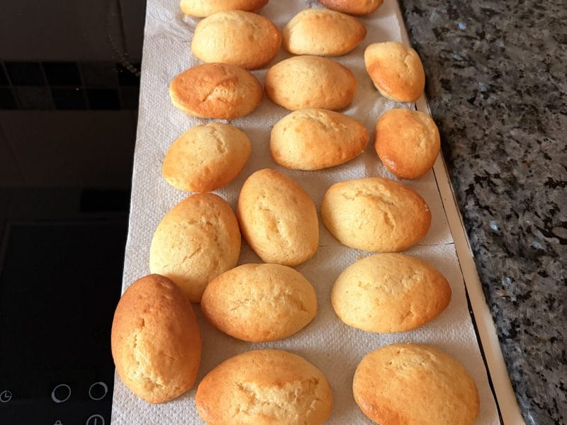 Cliquez pour zoomer ! Madeleines au yaourt Thermomix par aurelie_2569