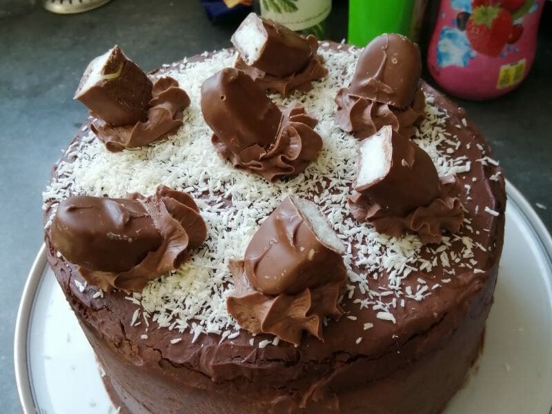Cliquez pour zoomer ! Layer cake Kinder Bueno Thermomix par Solene82