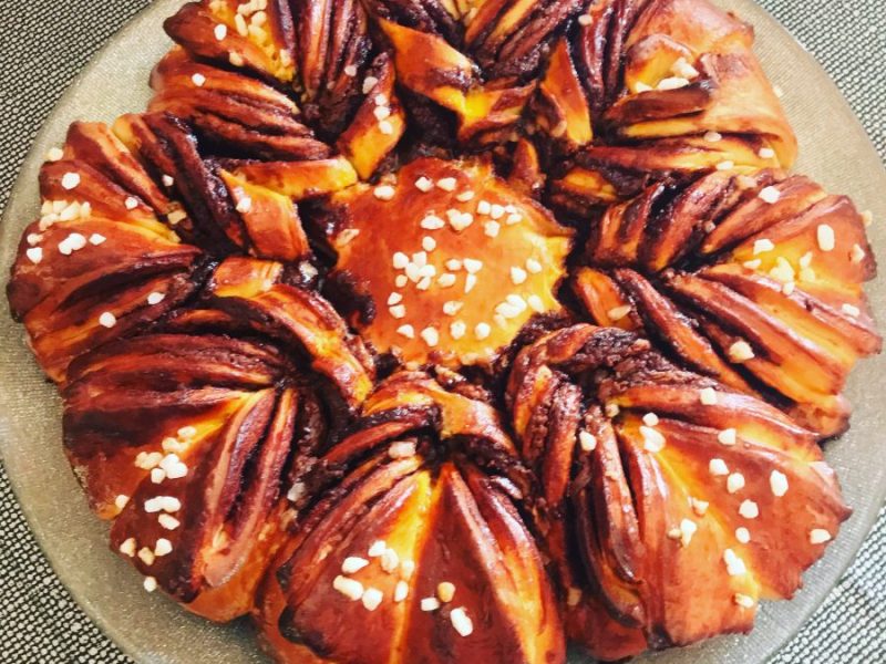 Cliquez pour zoomer ! Brioche étoilée au Nutella Thermomix par Vaness et Milou