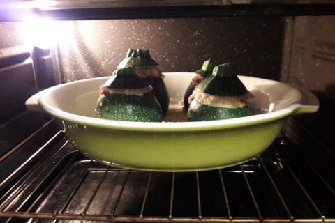 Cliquez pour zoomer ! Courgettes rondes farcies à la ricotta au Thermomix