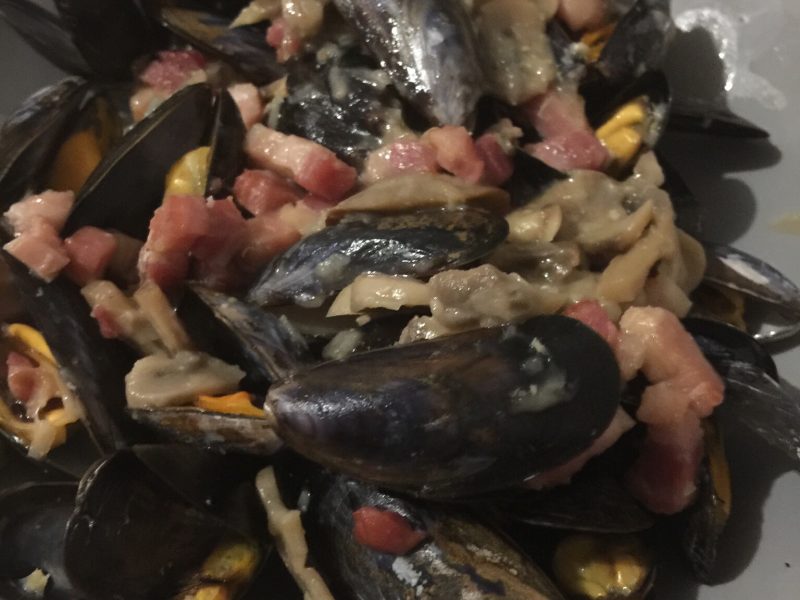 Cliquez pour zoomer ! Moules à la forestière Thermomix par Eolynde