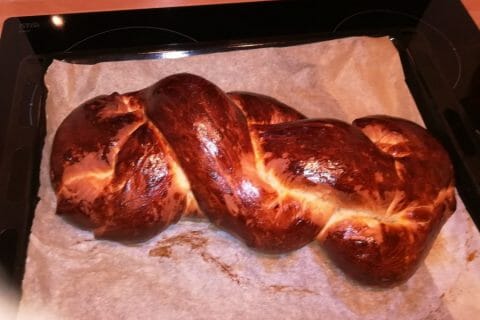 Cliquez pour zoomer ! Brioche tressée à la mie filante au Thermomix