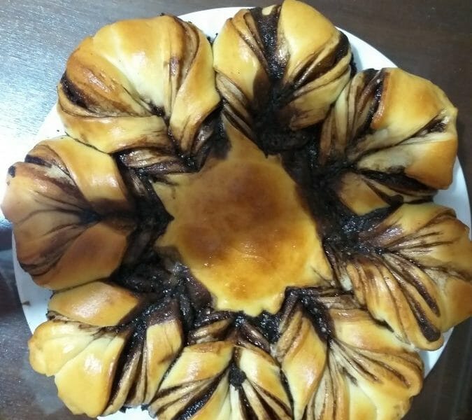 Cliquez pour zoomer ! Brioche étoilée au Nutella Thermomix par Anissa_Mb