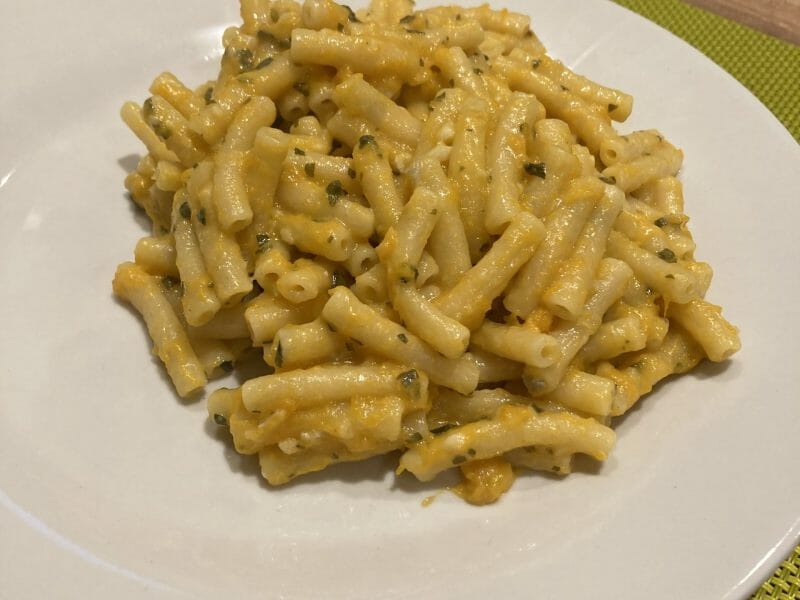 Cliquez pour zoomer ! Fusilli à la crème de potimarron et gorgonzola Thermomix par coco@31