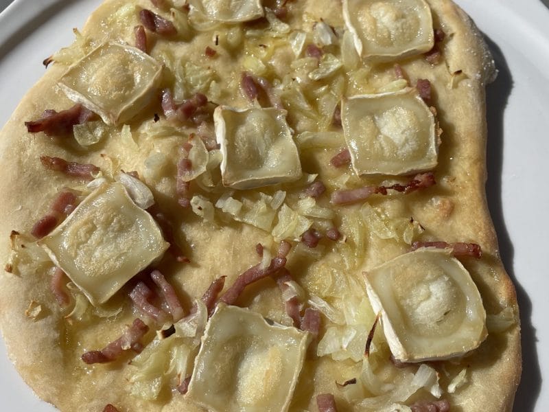 Cliquez pour zoomer ! Fougasse chèvre et lardons Thermomix par coco@31