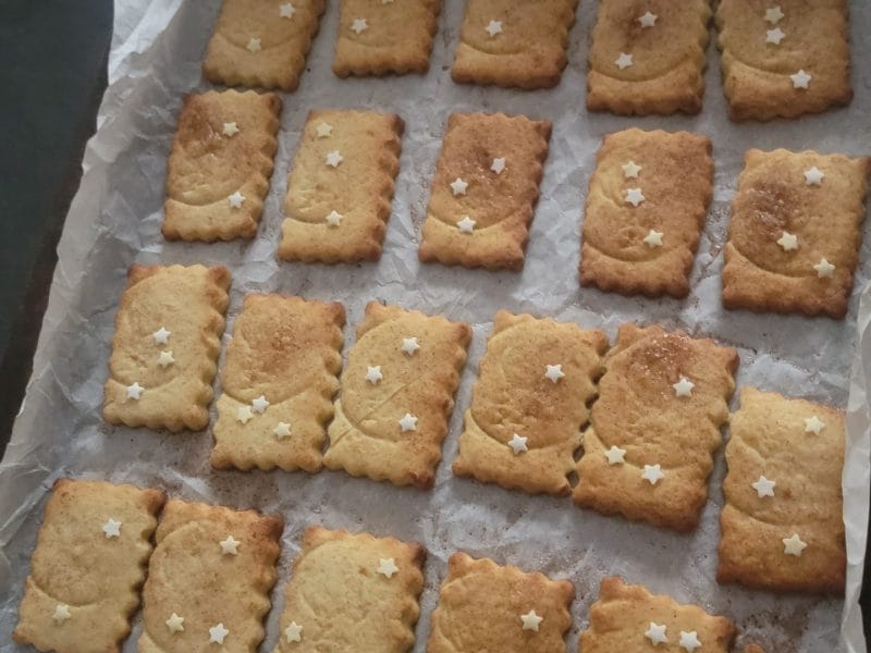 Cliquez pour zoomer ! Sablés sucrés à la vache qui rit Thermomix par peggo