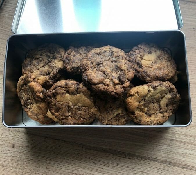 Cliquez pour zoomer ! Cookies aux éclats de pralines roses et pépites de chocolat Thermomix par Chlooefrs