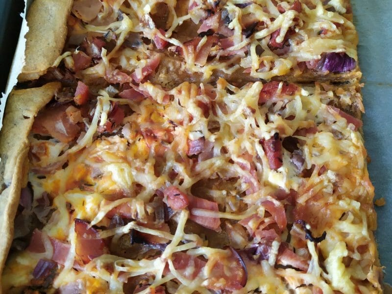 Cliquez pour zoomer ! Flammekueche traditionnelle Thermomix par Lili24