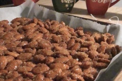 Cliquez pour zoomer ! Amandes grillées à la cannelle et au miel au Thermomix