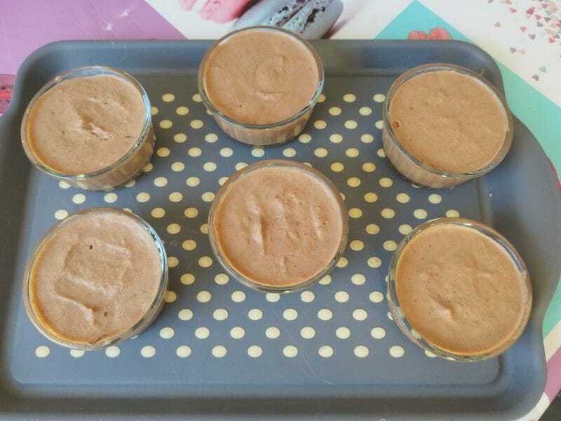 Cliquez pour zoomer ! Mousse au chocolat au jus de pois chiche Thermomix par Joyce77