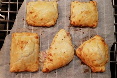 Cliquez pour zoomer ! Friands jambon, champignons et fromage Thermomix par Steph-anie.28