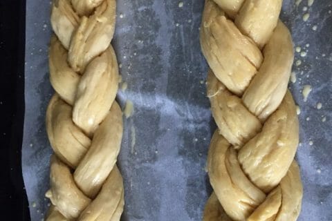 Cliquez pour zoomer ! Brioche tressée à la mie filante Thermomix par delphhh