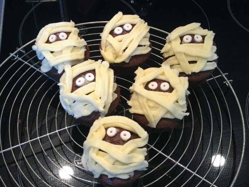 Cliquez pour zoomer ! Cupcakes momie Thermomix par Sandrinelulu