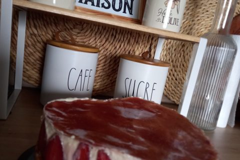 Cliquez pour zoomer ! Fraisier Thermomix par sandy4b