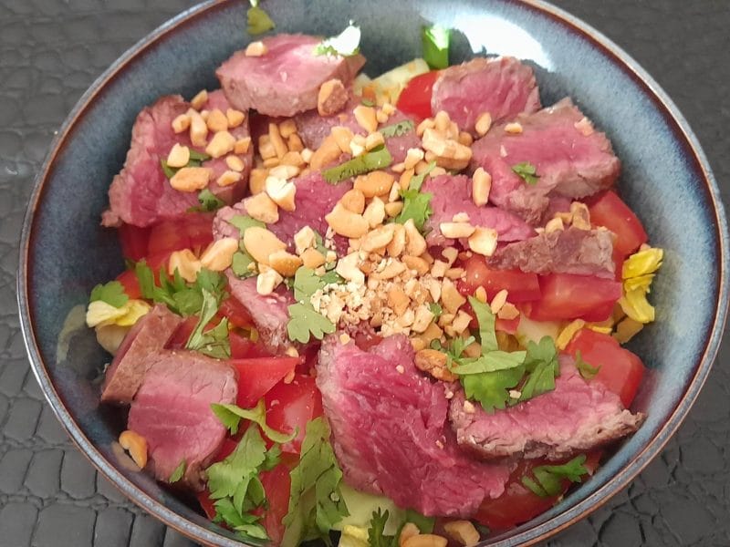 Cliquez pour zoomer ! Salade thaï au boeuf Thermomix par BZHSandra