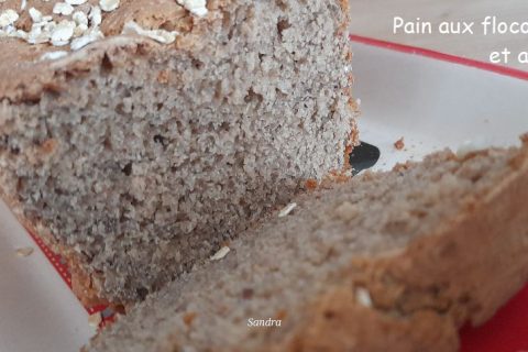 Cliquez pour zoomer ! Pain aux flocons d’avoine et au miel Thermomix par BZHSandra