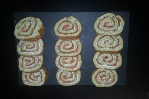 Cliquez pour zoomer ! Roulé aux courgettes et au saumon fumé au Thermomix