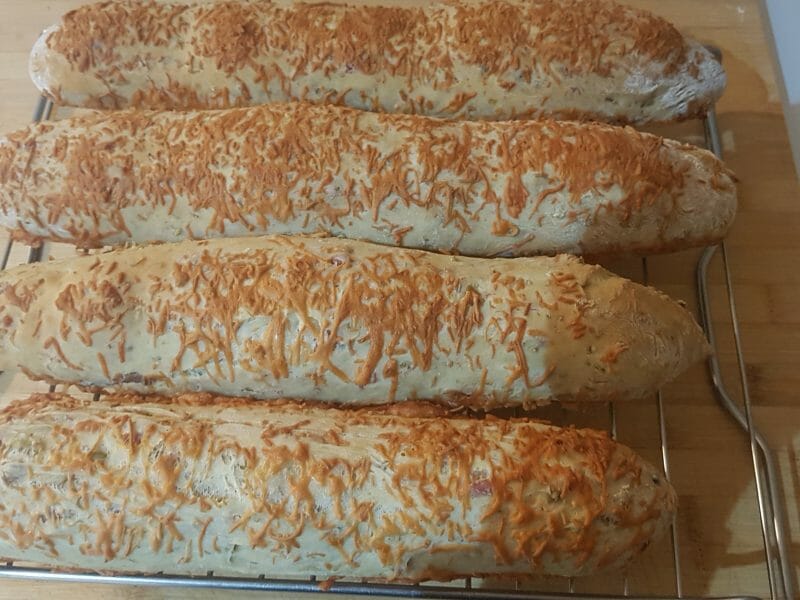 Cliquez pour zoomer ! Pain aux olives Thermomix par Maryy